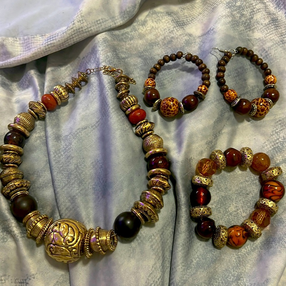 Necklace, bangle, hoop earrings
